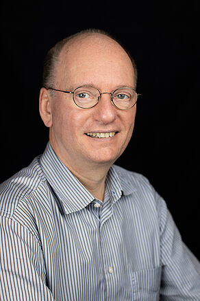 Dr. Christoph Nieder