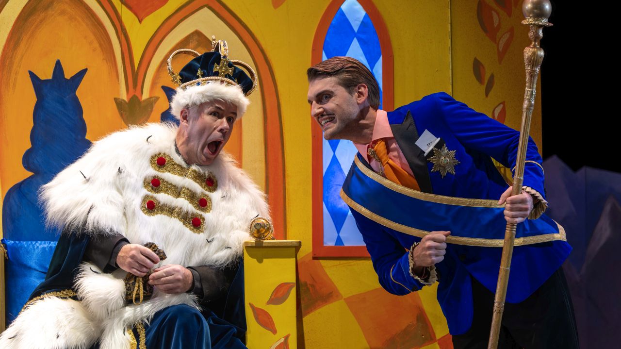 Das singende klingende Bäumchen mittelsaechsischestheater.de